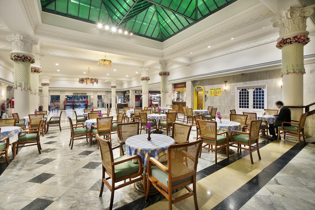 Royal Rattanakosin Sha 4* Бангкок